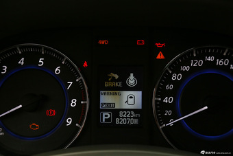 2013款英菲尼迪QX70 3.7L标准版