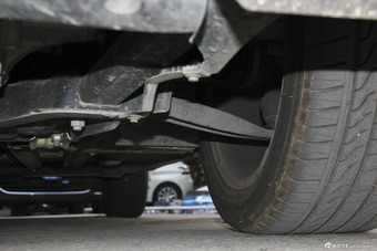 2015款标致3008 1.6自动THP罗兰·加洛斯版