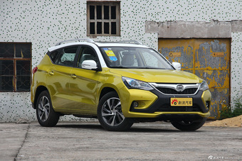 2016款比亚迪宋2.0TID自动尊贵型