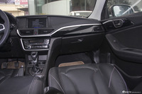 2015款V5菱致plus 1.5L手动智趣型