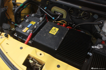 2014款众泰云100到店实拍