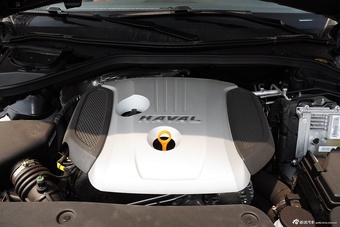 2015款哈弗H8 2.0T两驱豪华型