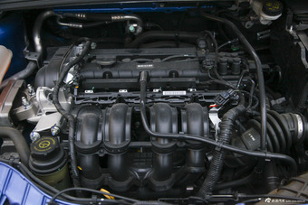 2012款福克斯两厢1.6L自动风尚型