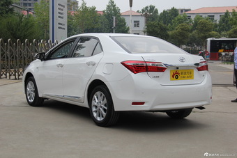 2014款卡罗拉1.6L手动GL-i真皮版