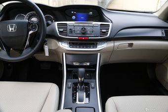 2015款雅阁2.0L自动EX豪华版