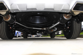 2016款比亚迪S7 2.0T自动旗舰型Plus