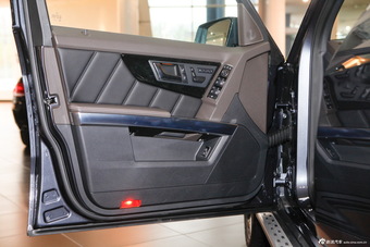 2013款奔驰GLK300 4MATIC 豪华型图片