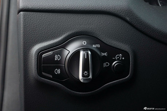 2014款奥迪Q5 45TFSI quattro运动型