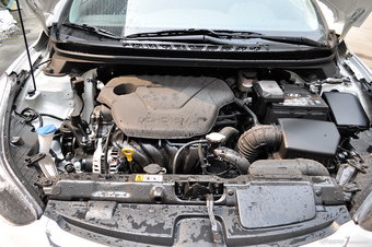 2012款朗动1.6L手动领先型