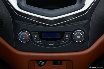 2016款吉利金刚三厢1.5L手动进取型 国IV