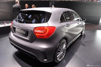 2014款奔驰A45 AMG