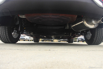 2016款众泰Z500 1.5T手动精英型