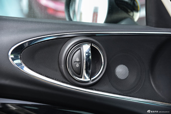 2016款MINI CLUBMAN 2.0T自动 COOPER S