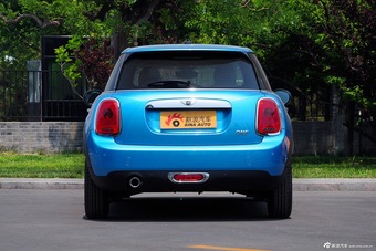 2015款MINI ONE 1.2T手动五门掀背