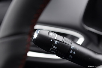 2016款艾瑞泽5 1.5L自动领臻版