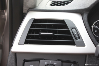 2015款宝马3系超悦版到店实拍