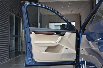 2013款朗逸改款1.6L自动豪华版