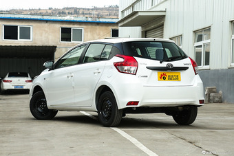 2014款YARiS L 致炫1.3L手动魅动版