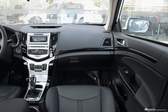 2016款比亚迪e5豪华型