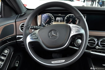 2014款奔驰S400L尊贵型