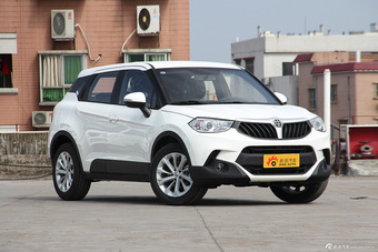 2015款中华V3 1.5L手动舒适型