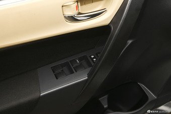 2016款雷凌1.8L自动精英版GS