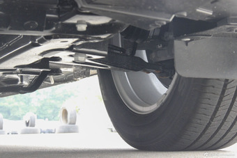 2014款GL8商务车2.4L自动LT豪华商务行政版