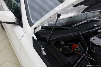 2014款英菲尼迪Q50 3.7自动豪华型到店实拍