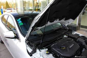 2015款沃尔沃V40到店实拍