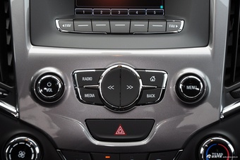 2016款科鲁兹1.5L手动精英版