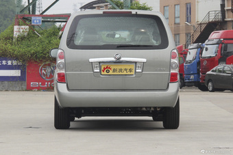 2014款GL8商务车2.4L自动经典版