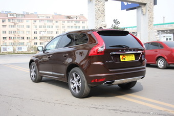 2014款改版沃尔沃XC60到店实拍