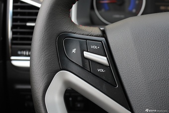 2015款吉利新帝豪三厢1.5L手动向上版