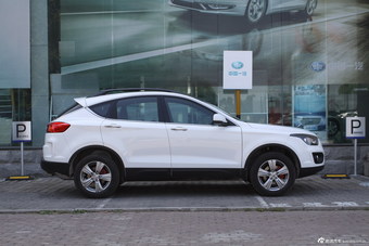 2015款奔腾X80 1.8T自动运动型