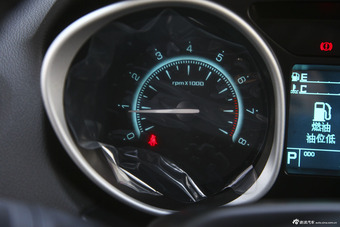 2014款传祺GS5 2.0L自动两驱超享版