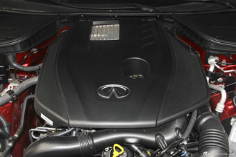 2015款英菲尼迪Q50L 2.0T自动运动版