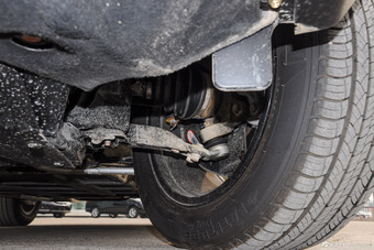 2015款比亚迪唐2.0T自动四驱尊贵型