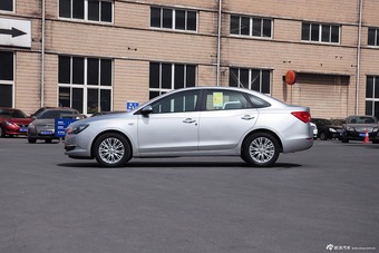 2015款英朗手动精英型