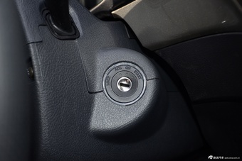 2015款吉利GX7 1.8L手动运动版新精英型升级版国V