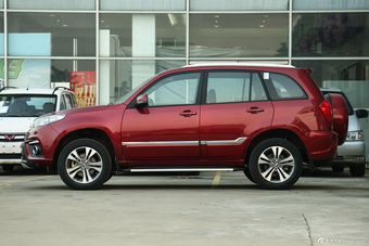 2015款瑞虎3 1.6L手动致尚周年运动版