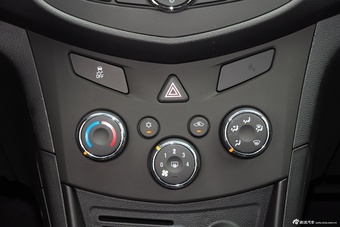 2016款TRAX创酷1.4T手动两驱舒适型