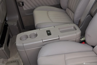 2014款唯雅诺3.5L卓越版