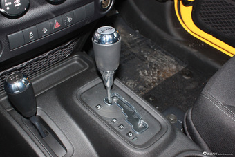 2015款牧马人柴油版到店实拍