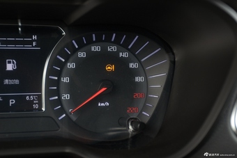 2016款传祺GS4 1.5T自动豪华版235T G-DCT