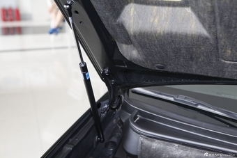 2014款力狮2.5i自动雅尚智能版