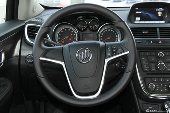 2015款昂科拉1.4T自动两驱都市领先型