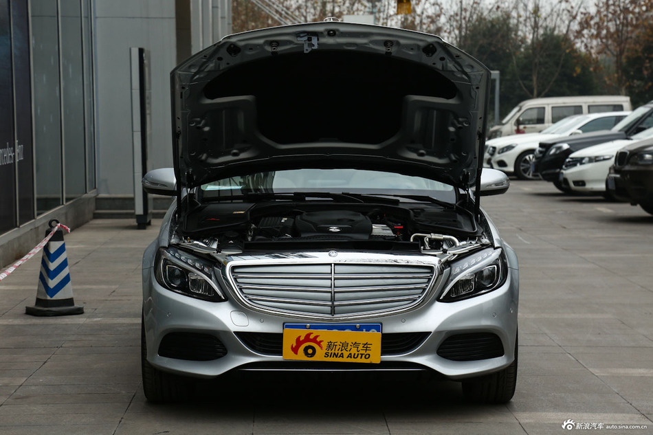 2015款奔驰C180L运动型
