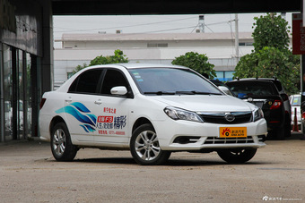 2015款比亚迪全新F3节能版1.5L自动豪华型