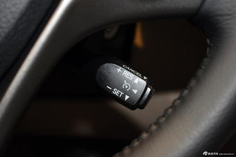 2013款威飒2.7L四驱豪华版