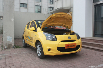 2014款众泰云100到店实拍